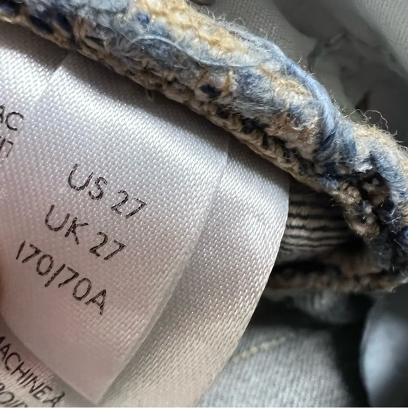 NWT We The Free Maggie Straight Jean Size 27 - Picture 10 of 13